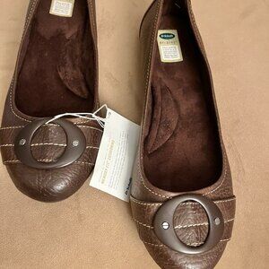 Dr. Scholl's Brown Flats 11M Memory Foam Comfort